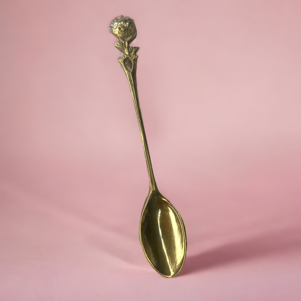 Gold spoon miniature rose on top
